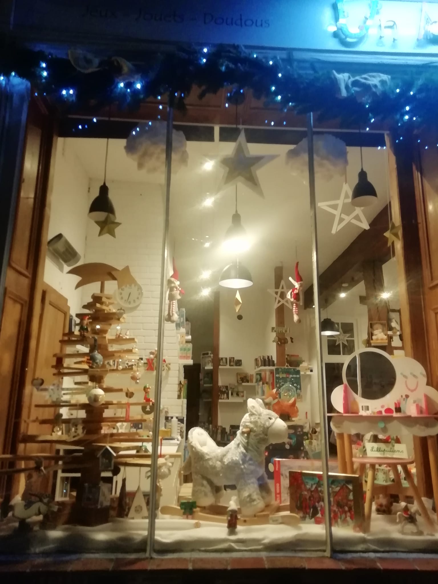 Vitrine Exterieure